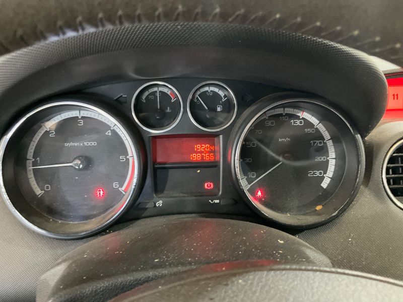 Peugeot 308 1.6 HDi Sport 2009 – снимка 4