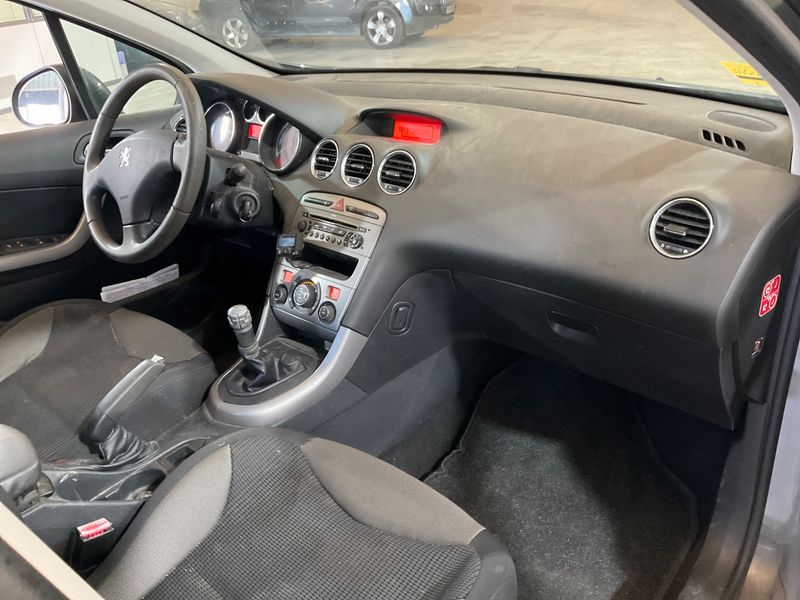 Peugeot 308 1.6 HDi Sport 2009 – снимка 3