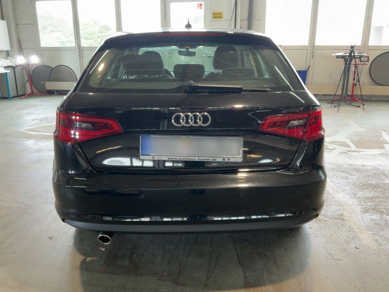 Audi A3 Sportback 1.6 TDI Ambition 2016 – снимка 7