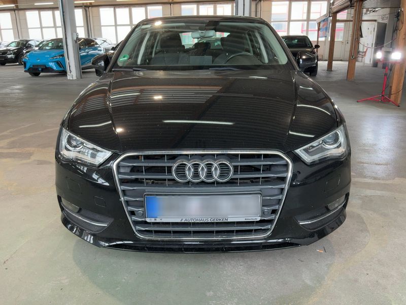 Audi A3 Sportback 1.6 TDI Ambition 2016 – снимка 14