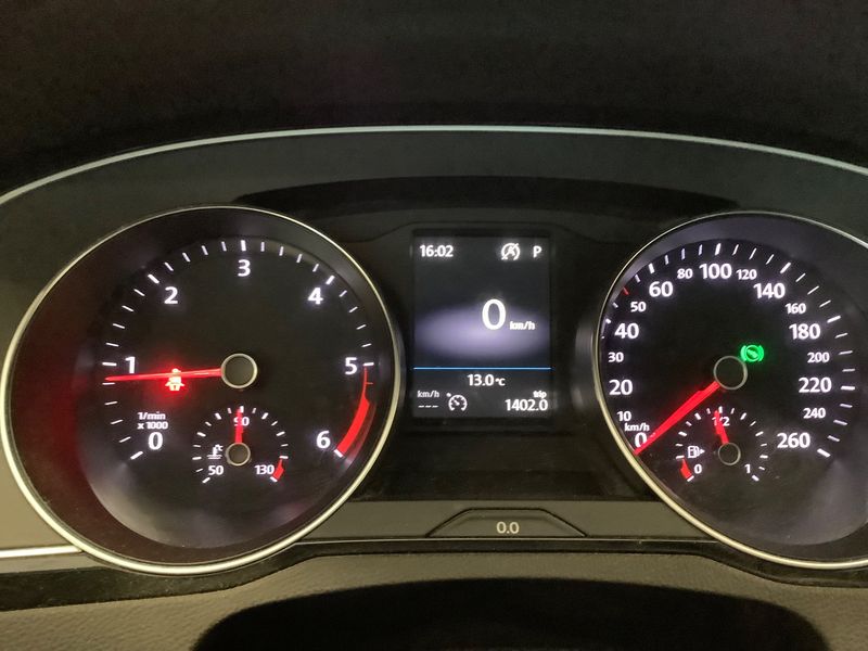Volkswagen Passat 2.0 TDI Highline 4Motion BlueMotion Tech 2016 – снимка 19
