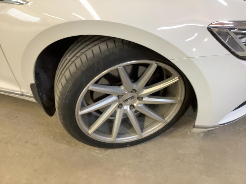 Volkswagen Passat 2.0 TDI Highline 4Motion BlueMotion Tech 2016 – снимка 11