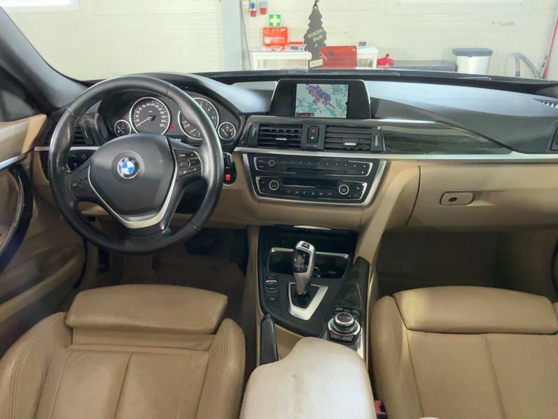 BMW 3er 320d GT 2013 – снимка 12