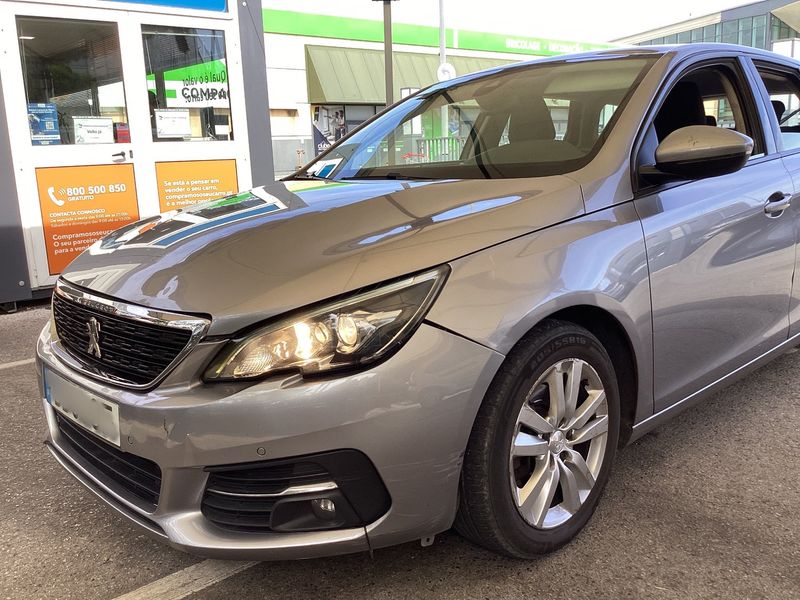 Peugeot 308 1.5 Blue-HDi Active Business 2019 – снимка 2