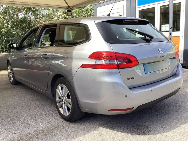 Peugeot 308 1.5 Blue-HDi Active Business 2019 – снимка 6