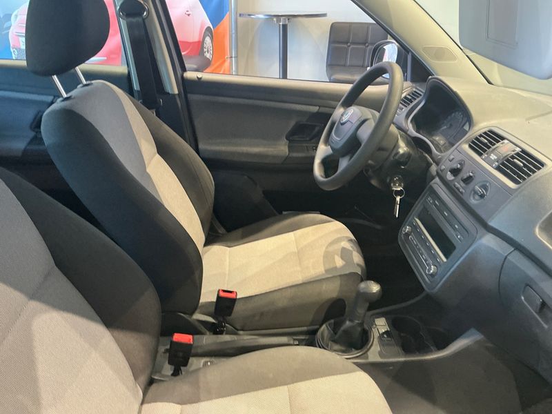 Skoda Fabia 1.6 TDI Cool Edition 2011 – снимка 3