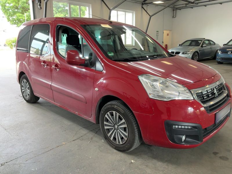 Peugeot Partner 1.6 Blue-HDi Active 2017 – снимка 12