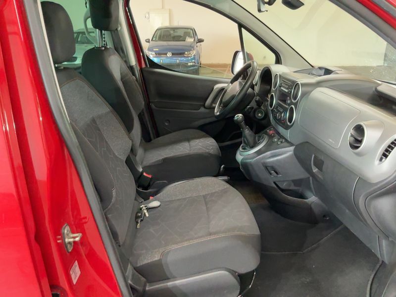 Peugeot Partner 1.6 Blue-HDi Active 2017 – снимка 17