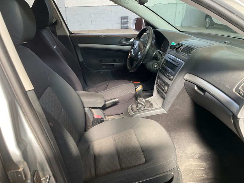 Skoda Octavia 1.6 TDI Ambition 2012 – снимка 3