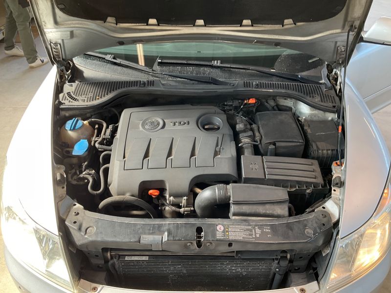 Skoda Octavia 1.6 TDI Ambition 2012 – снимка на щета