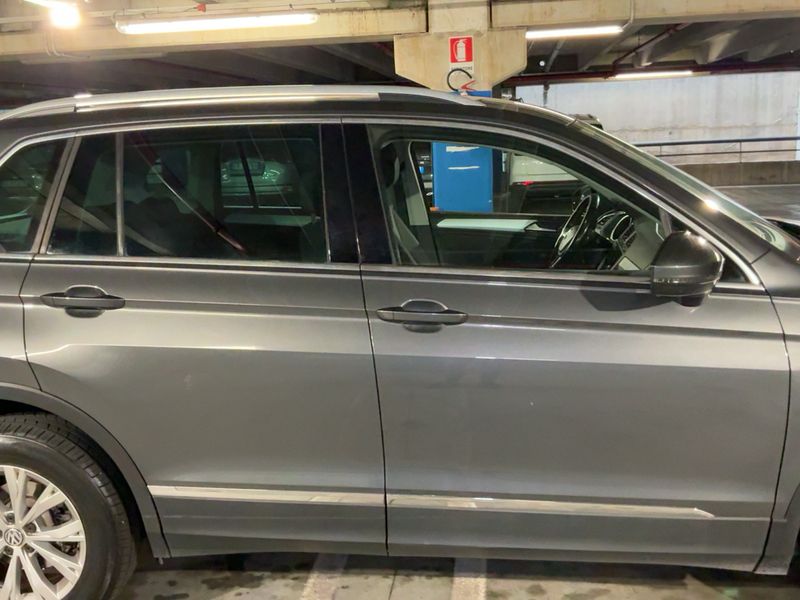 Volkswagen Tiguan 2.0 TDI Business 4Motion BlueMotion Tech 2017 – снимка 10