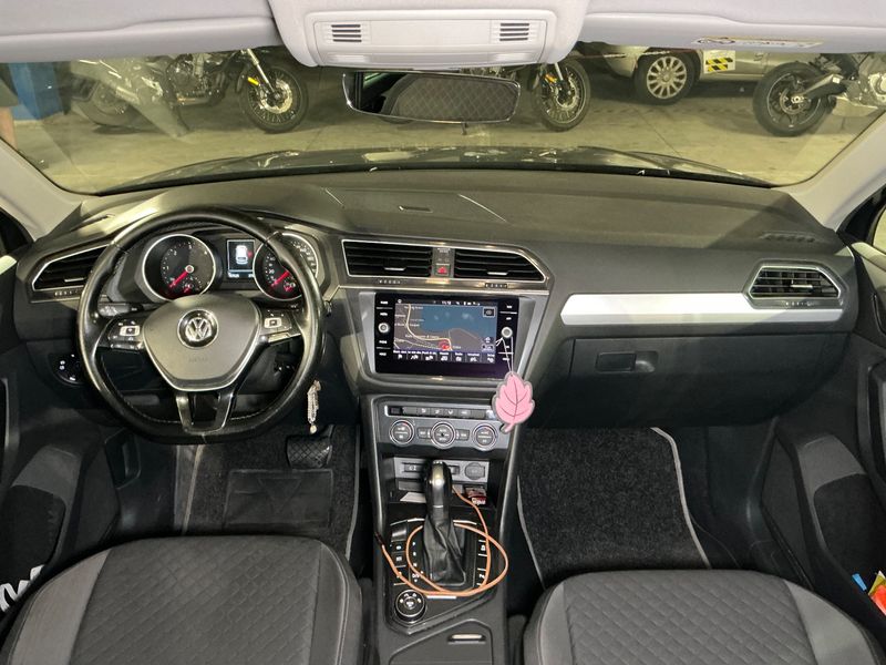 Volkswagen Tiguan 2.0 TDI Business 4Motion BlueMotion Tech 2017 – снимка 17
