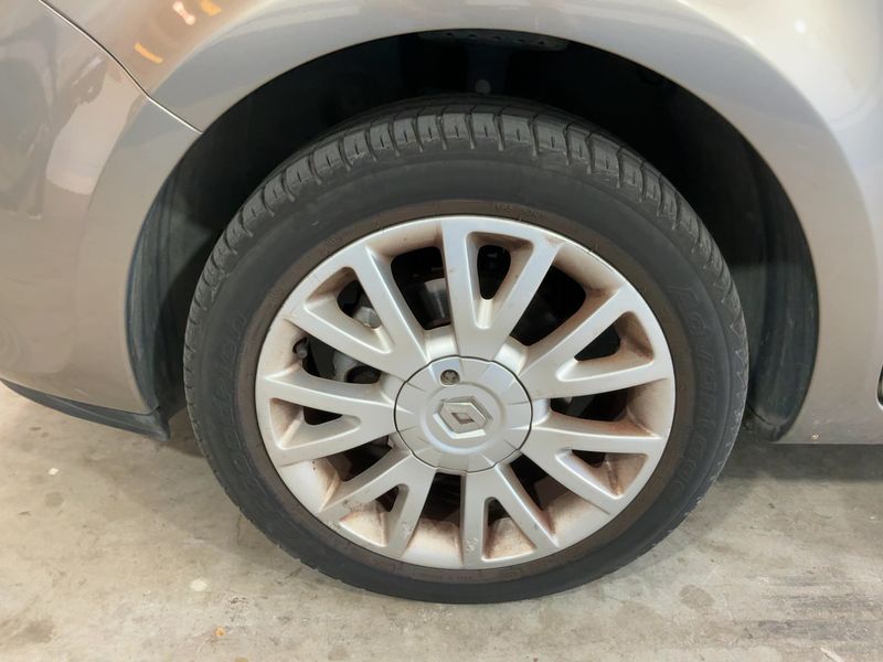 Renault Clio 1.6 Exception 2009 – снимка 3