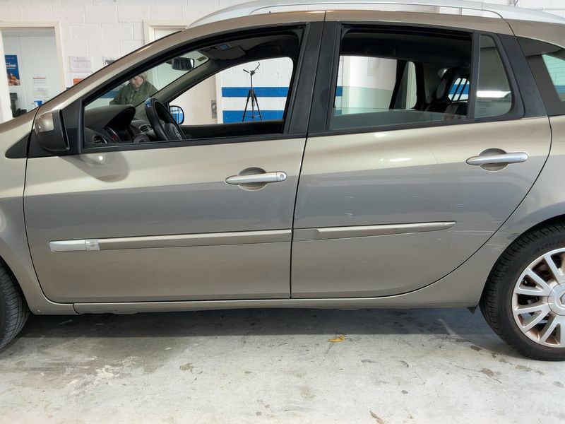 Renault Clio 1.6 Exception 2009 – снимка 4