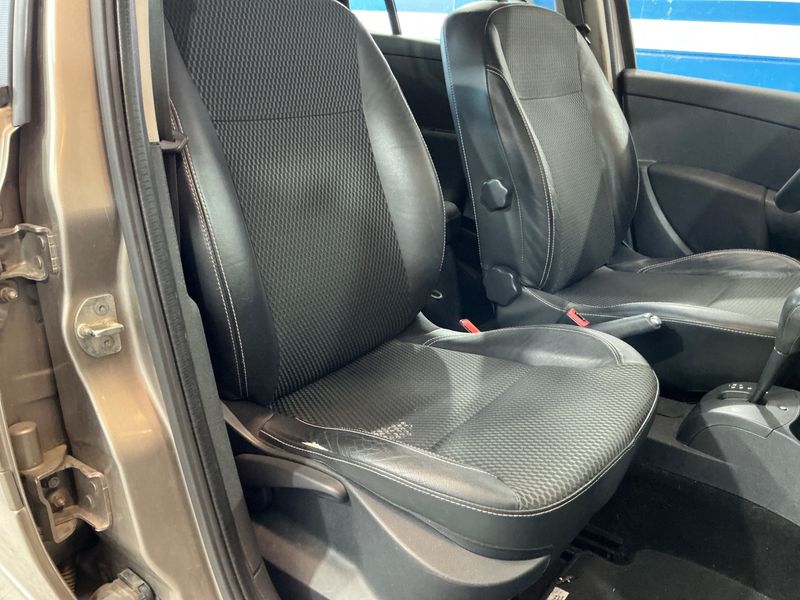 Renault Clio 1.6 Exception 2009 – снимка 27