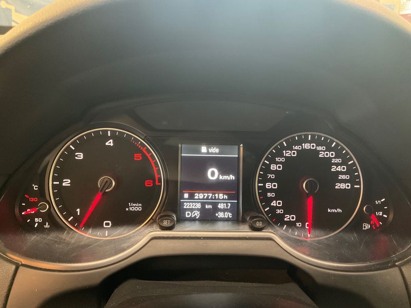 Audi Q5 3.0 V6 TDI quattro Avus 2015 – снимка 18