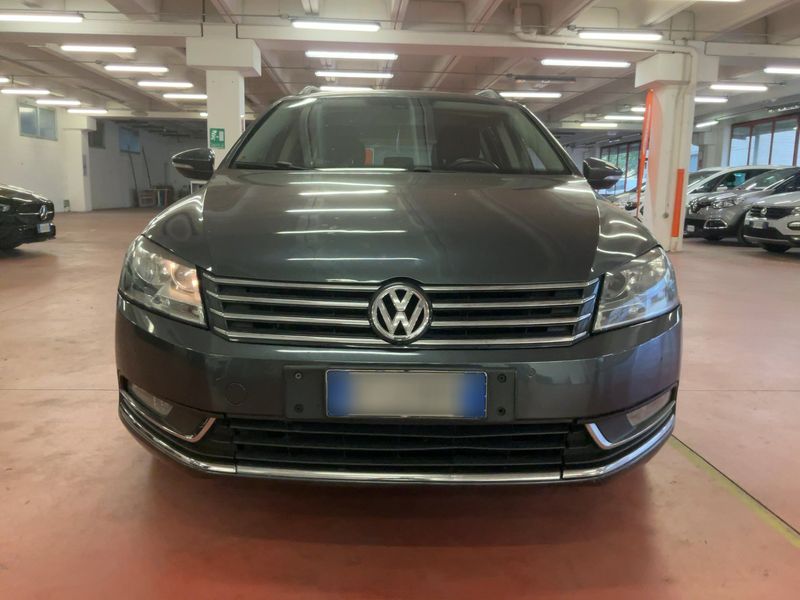 Volkswagen Passat 2.0 TDI Comfortline BlueMotion Tech 2013 – снимка 14