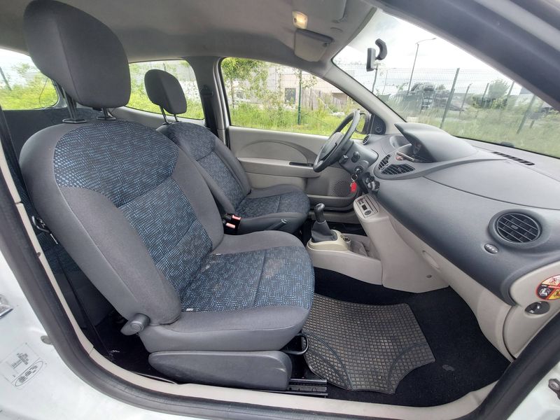 Renault Twingo 1.5 dCi Authentique 2008 – снимка 10