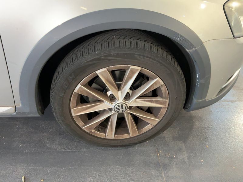 Volkswagen Passat 2.0 TDI 4Motion BlueMotion Tech 2012 – снимка 19