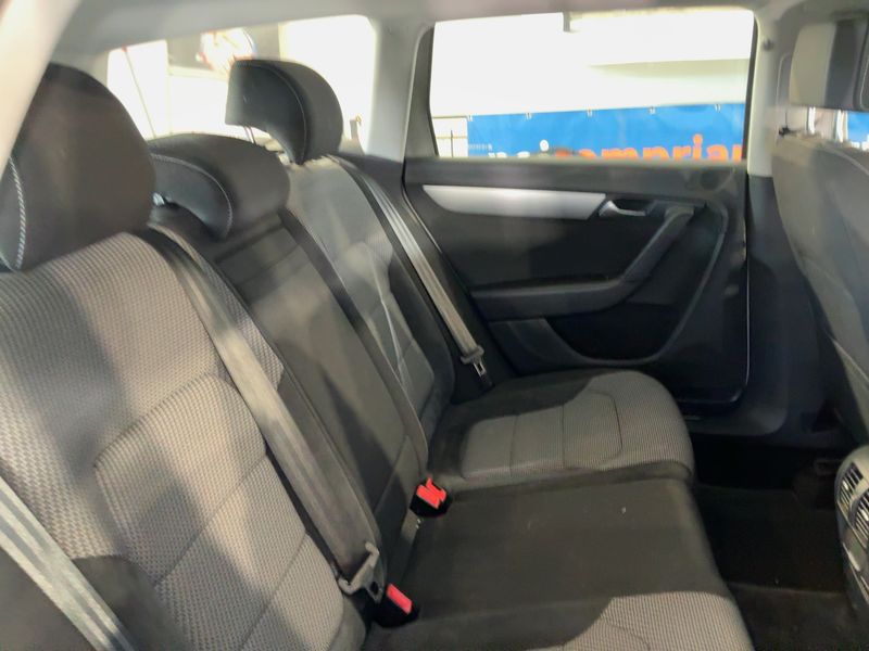 Volkswagen Passat 2.0 TDI 4Motion BlueMotion Tech 2012 – снимка 14