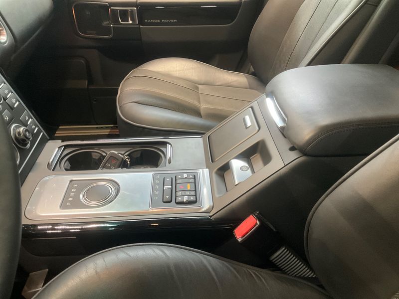Land Rover Range Rover 4.4 TD V8 Westminster 2012 – снимка 25
