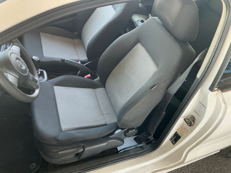 Volkswagen Polo 1.2 Advance BlueMotion Tech 2012 – снимка 27