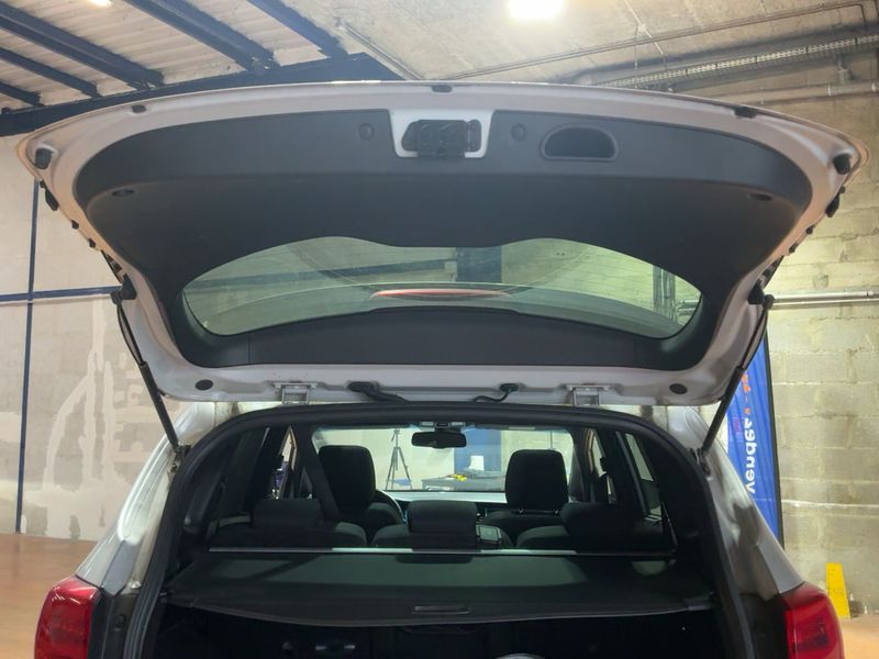 Kia Carens 1.7 CRDi Premium 2014 – снимка 15