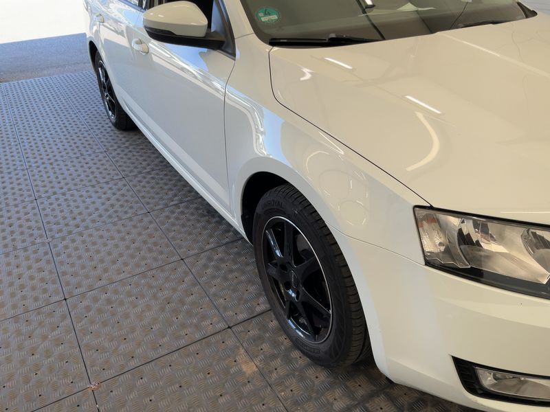 Skoda Octavia 1.2 TSI Ambition 2016 – снимка 12