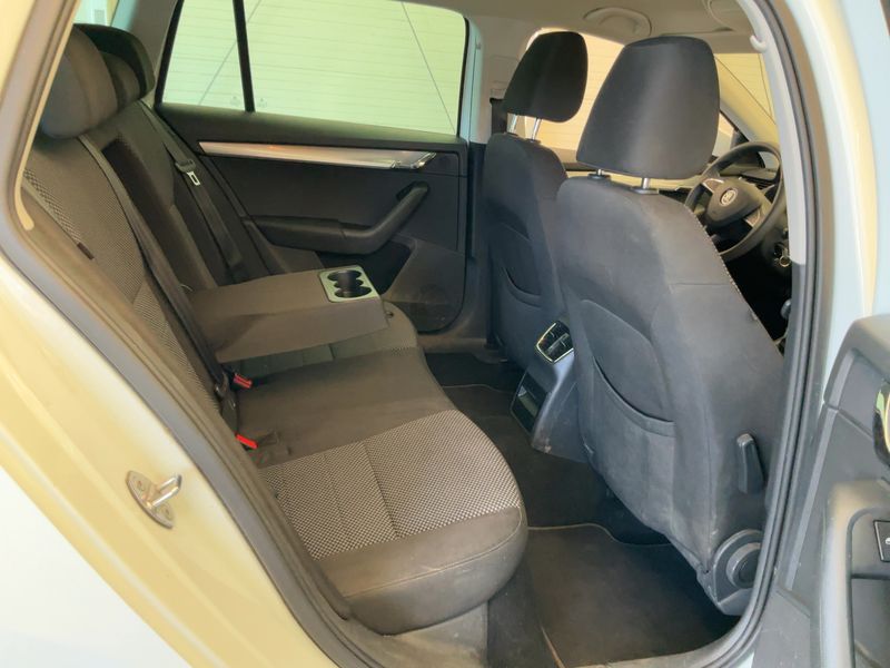 Skoda Octavia 1.2 TSI Ambition 2016 – снимка 20