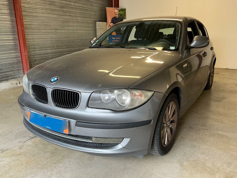 BMW 1er 118d Premiere 2010 – снимка 1