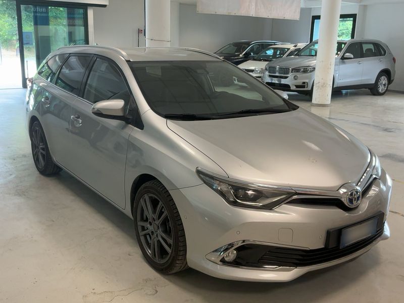 Toyota Auris Touring Sports 1.8 Hybrid Lounge 2016 – снимка 12