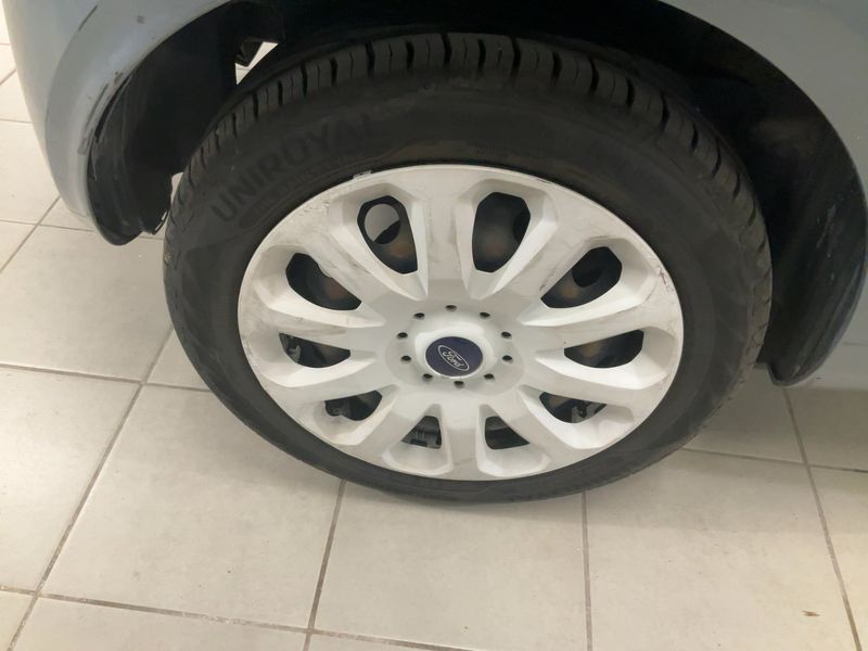 Ford Ka 1.2 Titanium 2013 – снимка 9