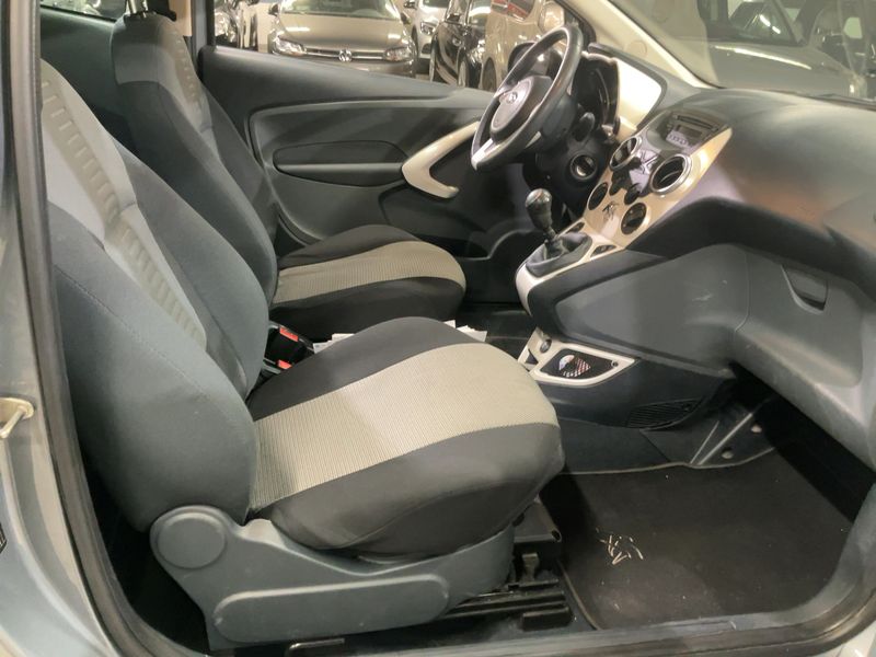 Ford Ka 1.2 Titanium 2013 – снимка 16
