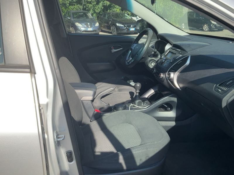 Hyundai ix35 1.6 Classic 2WD 2012 – снимка 16