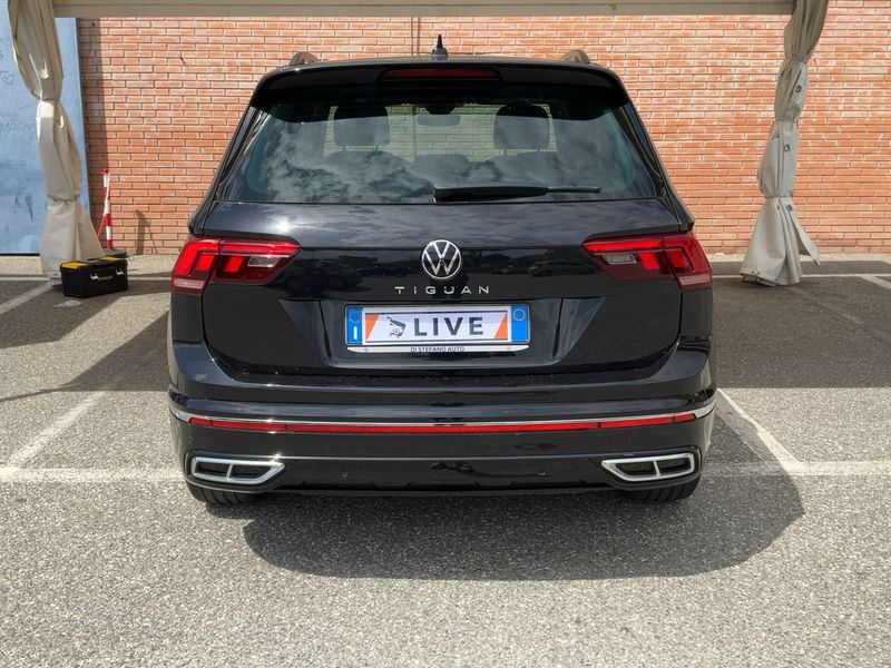 Volkswagen Tiguan 1.5 TSI ACT R-Line 2023 – снимка 7