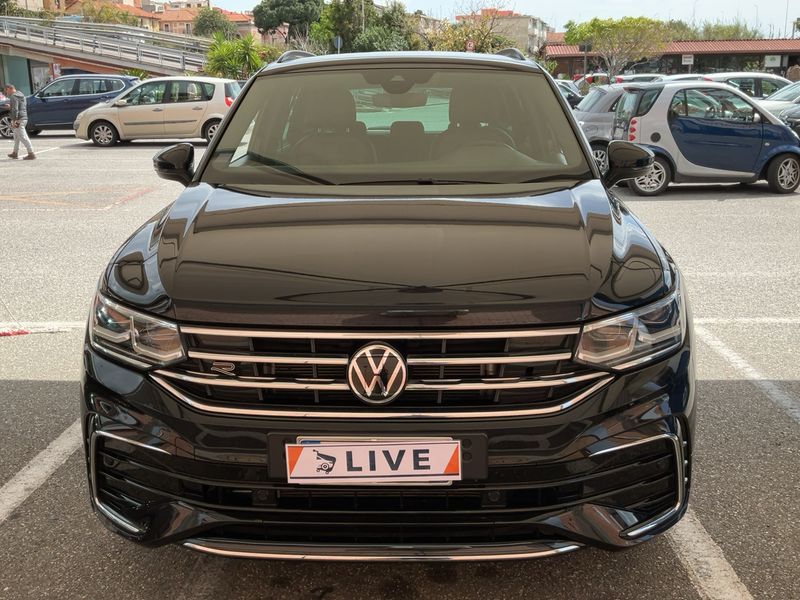 Volkswagen Tiguan 1.5 TSI ACT R-Line 2023 – снимка 14