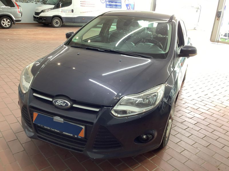 Ford Focus 1.6 Ti-VCT Trend 2013 – снимка 1