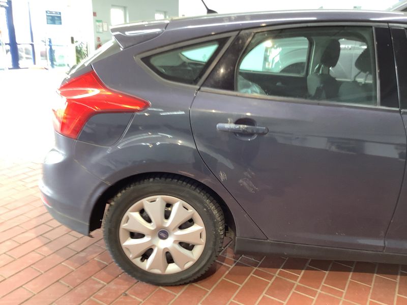 Ford Focus 1.6 Ti-VCT Trend 2013 – снимка 8