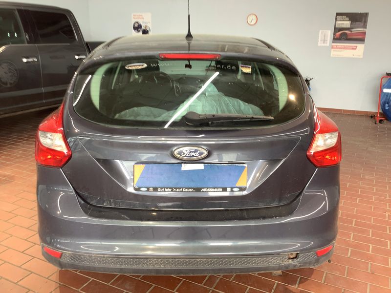 Ford Focus 1.6 Ti-VCT Trend 2013 – снимка 7