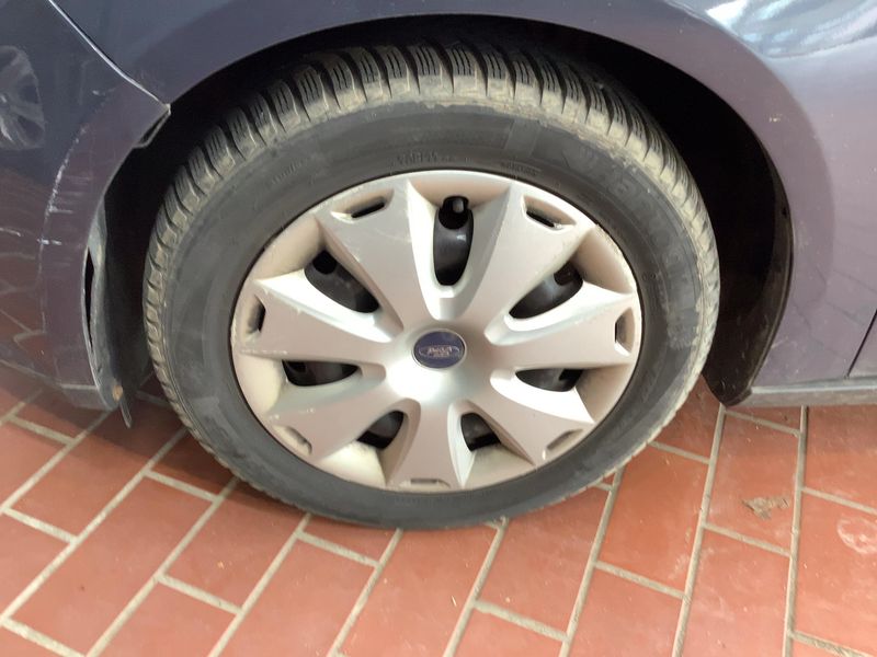 Ford Focus 1.6 Ti-VCT Trend 2013 – снимка 3