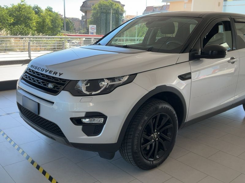 Land Rover Discovery Sport 2.0 Td4 SE AWD 2019 – снимка 2