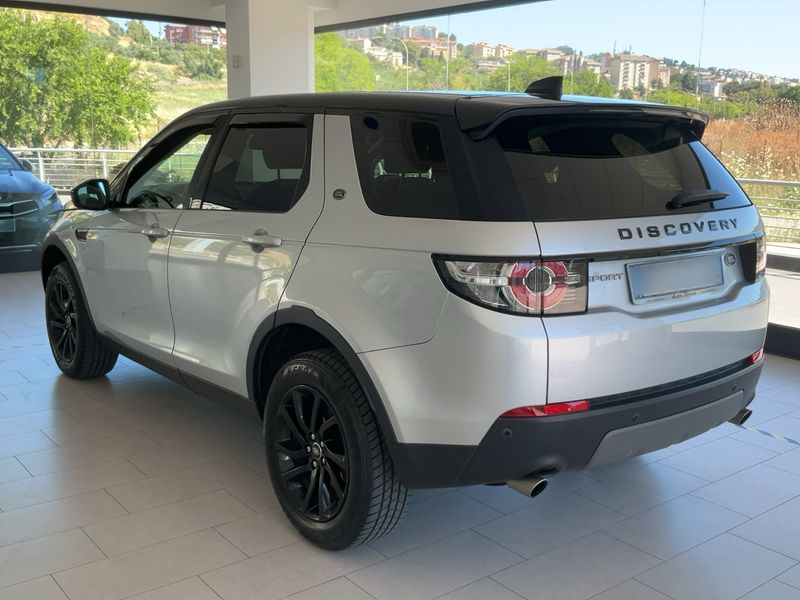 Land Rover Discovery Sport 2.0 Td4 SE AWD 2019 – снимка 6