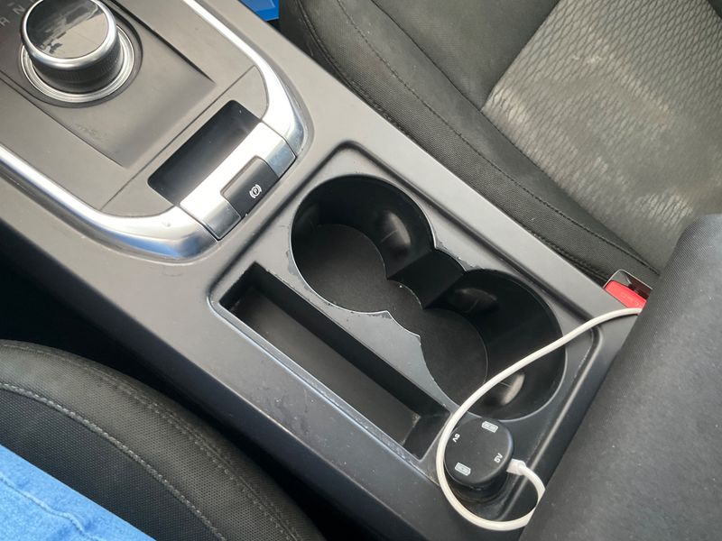 Land Rover Discovery Sport 2.0 Td4 SE AWD 2019 – снимка 29