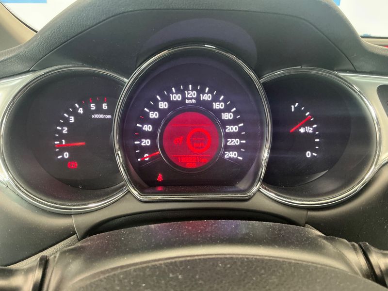 Kia cee'd 1.6 CRDi Dream Team 2017 – снимка 18