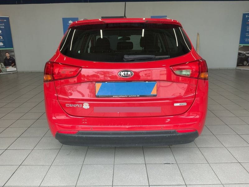 Kia cee'd 1.6 CRDi Dream Team 2017 – снимка 7
