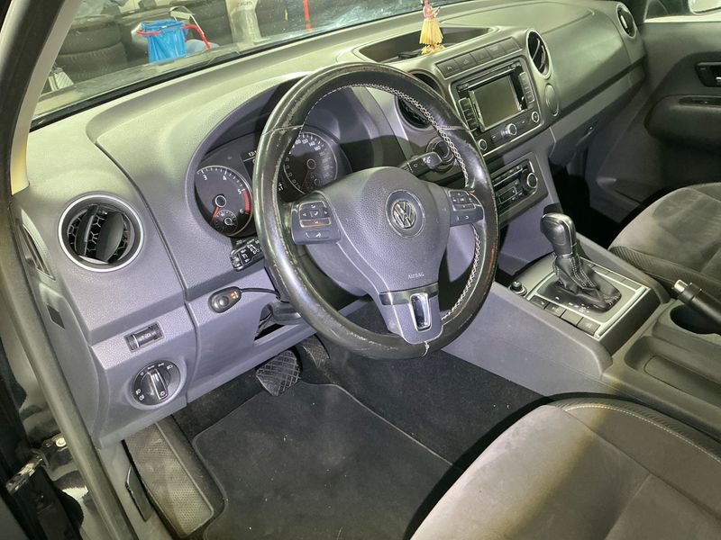 Volkswagen Amarok 2.0 TDI Dark Label DoubleCab 4Motion 2014 – снимка 32