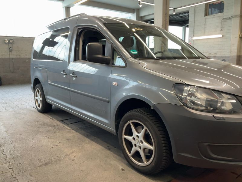 Volkswagen Caddy 1.2 TSI Maxi Roncalli 2012 – снимка 12