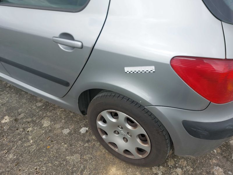Peugeot 307 1.6 Confort Pack 2005 – снимка 31
