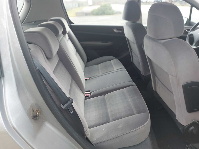 Peugeot 307 1.6 Confort Pack 2005 – снимка 13