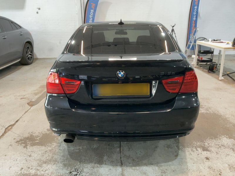 BMW 3er 318d 2011 – снимка 7